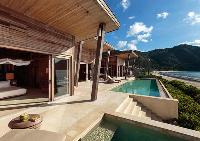 Ocean Front 3 Bedroom Pool Villa